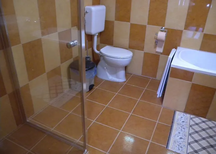 In 18379 בית נופש *