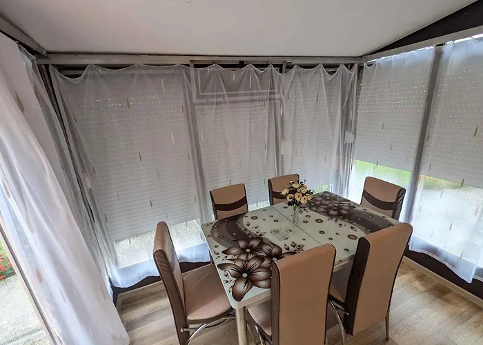 בית נופש In 18379 *